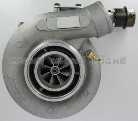 Turbo neuf comprenant :