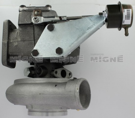 Turbo neuf comprenant :