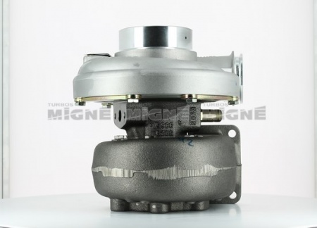 Turbo neuf comprenant :