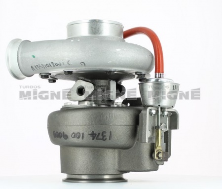 Turbo neuf comprenant :