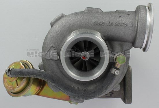Turbo neuf comprenant :