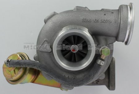 Turbo neuf comprenant :