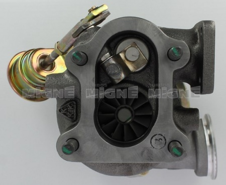 Turbo neuf comprenant :