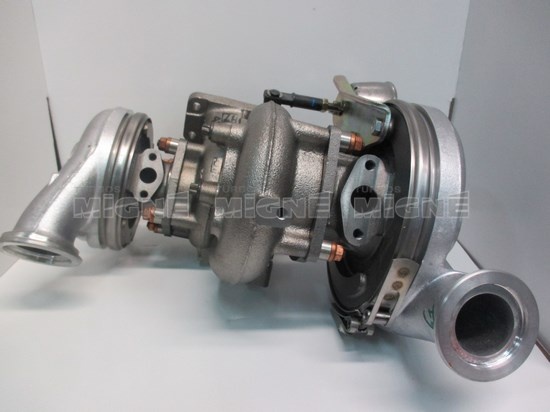 Turbo neuf comprenant :