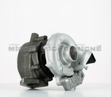 Turbo neuf comprenant :