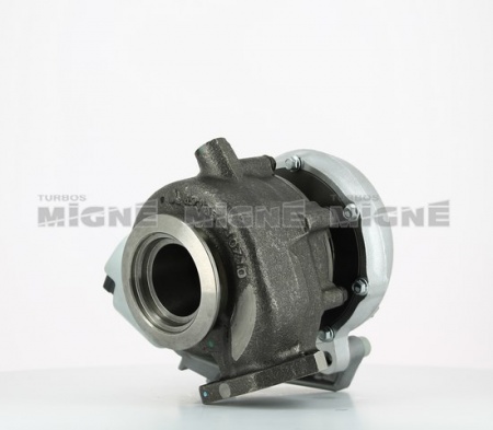 Turbo neuf comprenant :