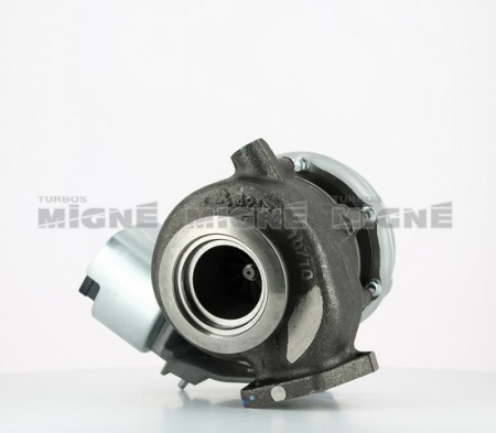 Turbo neuf comprenant :