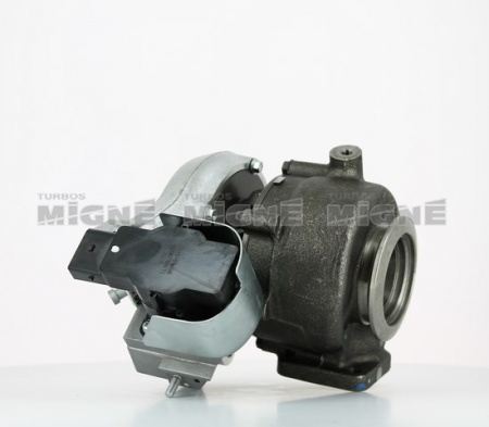 Turbo neuf comprenant :