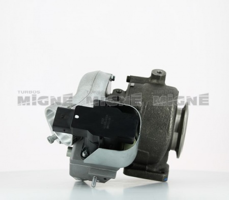 Turbo neuf comprenant :