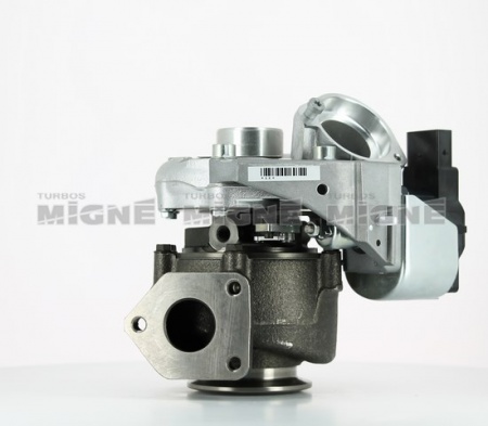 Turbo neuf comprenant :