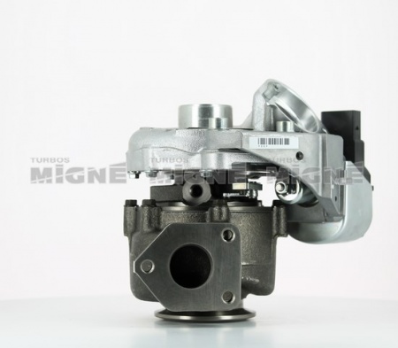 Turbo neuf comprenant :