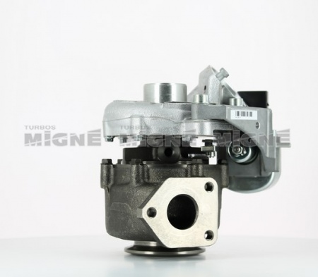 Turbo neuf comprenant :