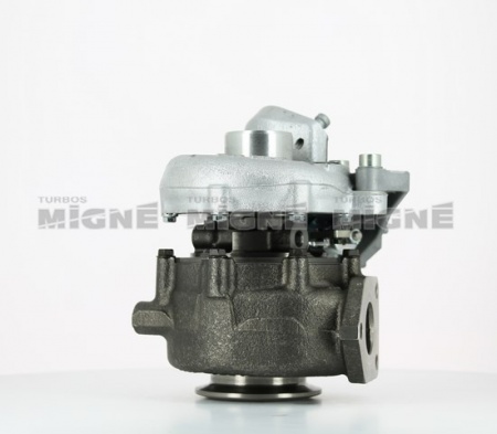 Turbo neuf comprenant :