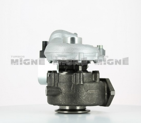 Turbo neuf comprenant :