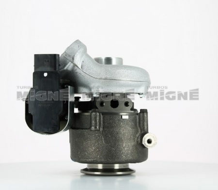 Turbo neuf comprenant :