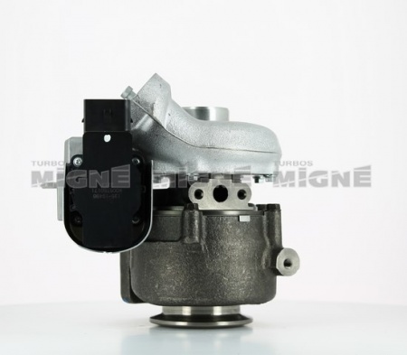 Turbo neuf comprenant :