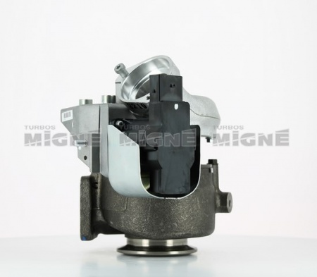 Turbo neuf comprenant :