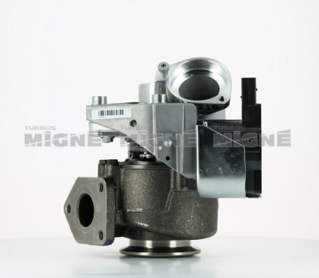 Turbo neuf comprenant :