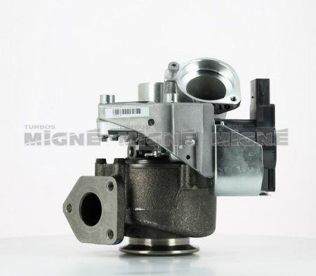 Turbo neuf comprenant :