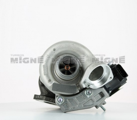 Turbo neuf comprenant :