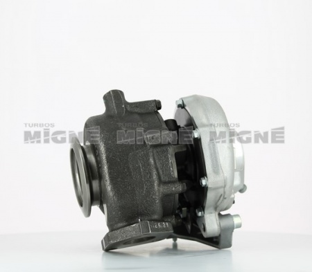 Turbo neuf comprenant :