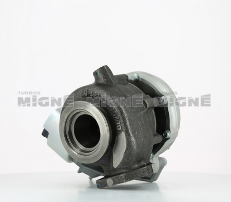 Turbo neuf comprenant :