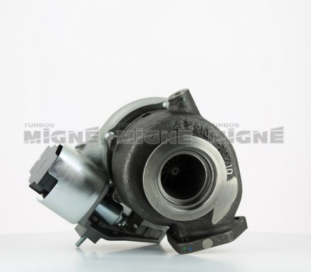 Turbo neuf comprenant :