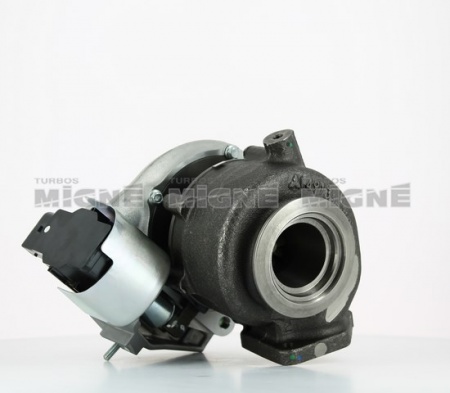 Turbo neuf comprenant :