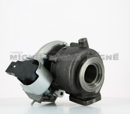 Turbo neuf comprenant :