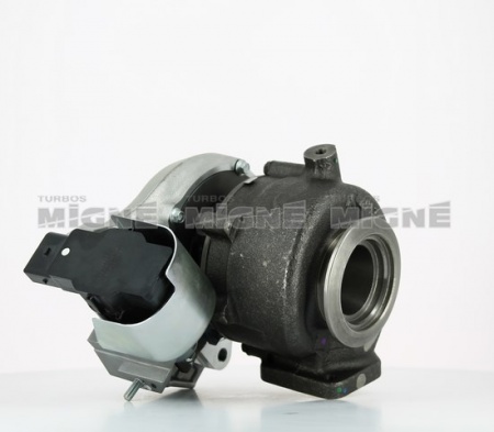 Turbo neuf comprenant :