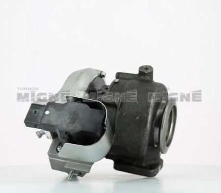 Turbo neuf comprenant :