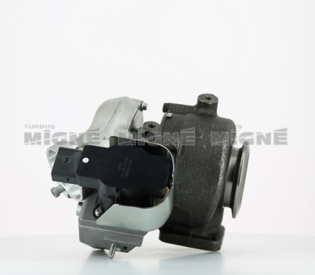 Turbo neuf comprenant :