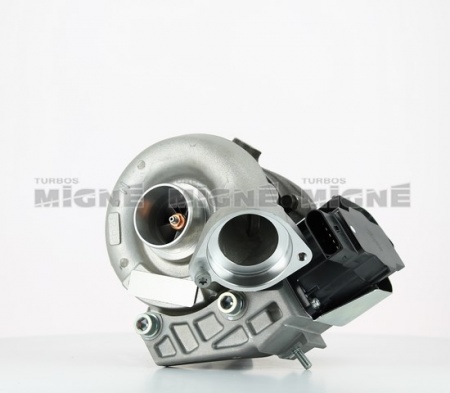 Turbo neuf comprenant :