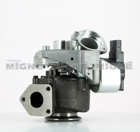 Turbo neuf comprenant :