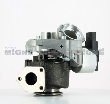 Turbo neuf comprenant :