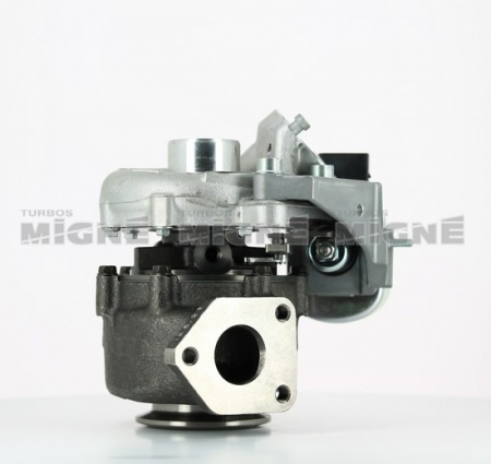 Turbo neuf comprenant :