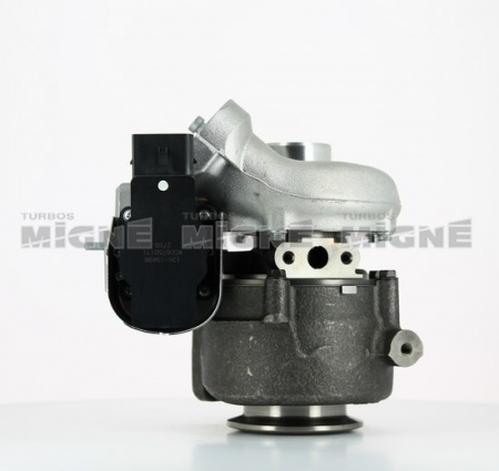 Turbo neuf comprenant :