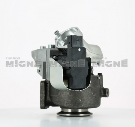 Turbo neuf comprenant :