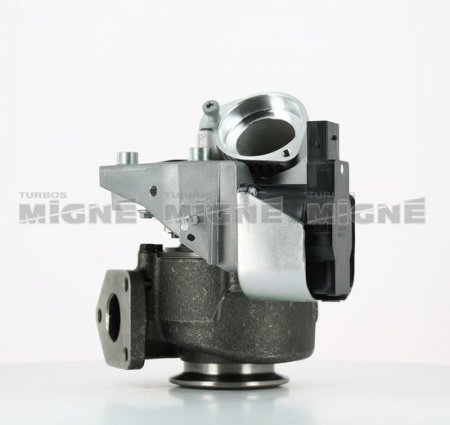 Turbo neuf comprenant :