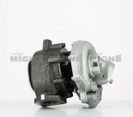 Turbo neuf comprenant :