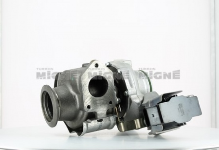 Turbo neuf comprenant :