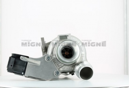 Turbo neuf comprenant :