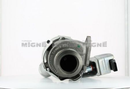 Turbo neuf comprenant :