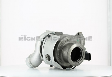 Turbo neuf comprenant :