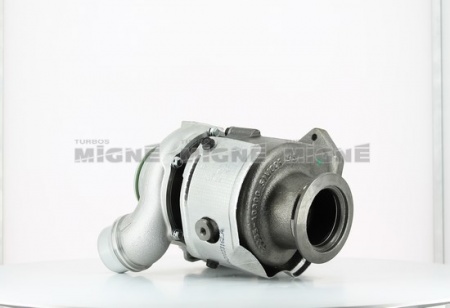 Turbo neuf comprenant :