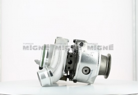 Turbo neuf comprenant :