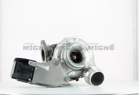 Turbo neuf comprenant :