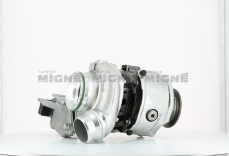 Turbo neuf comprenant :