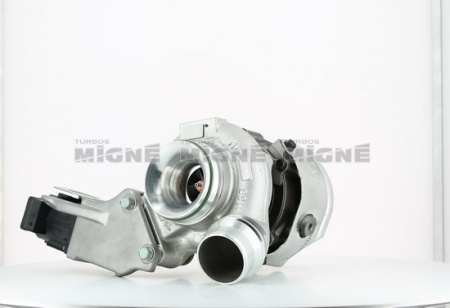 Turbo neuf comprenant :