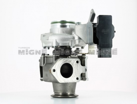 Turbo neuf comprenant :